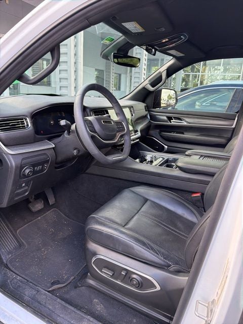 2023 Jeep Wagoneer Series III