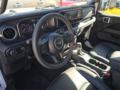 2025 Jeep Gladiator High Tide