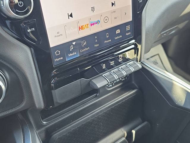 2024 RAM 1500 Big Horn/Lone Star