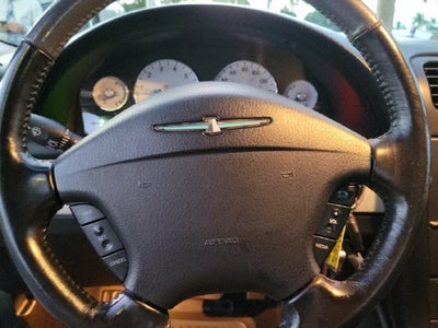 2005 Ford Thunderbird Base