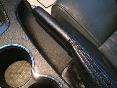 2005 Ford Thunderbird Base