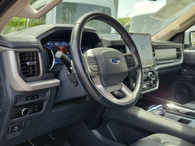 2023 Ford Expedition XLT