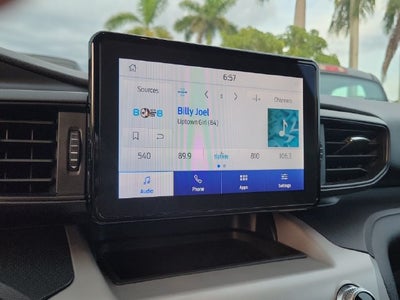 2023 Ford Explorer Base
