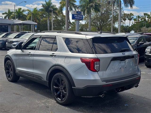 2023 Ford Explorer ST-Line