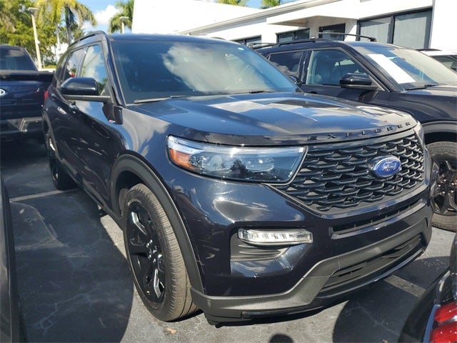 2022 Ford Explorer ST-Line