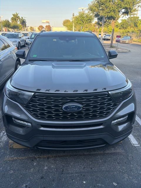 2023 Ford Explorer ST-Line