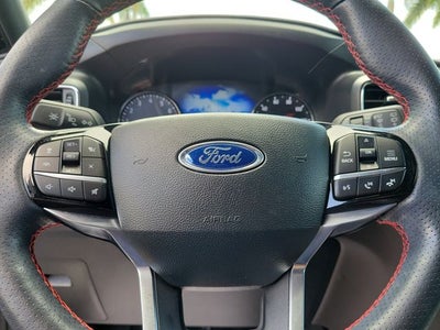 2023 Ford Explorer ST-Line
