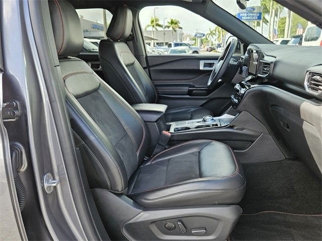 2022 Ford Explorer ST-Line