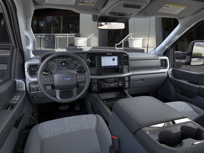 2026 Ford Super Duty F-350® XLT