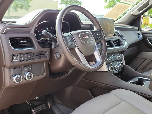 2022 GMC Yukon SLT