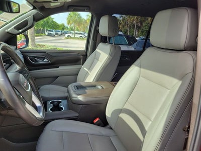 2022 GMC Yukon SLT