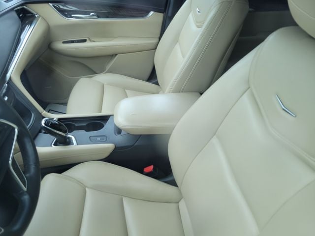2018 Cadillac XT5 Base