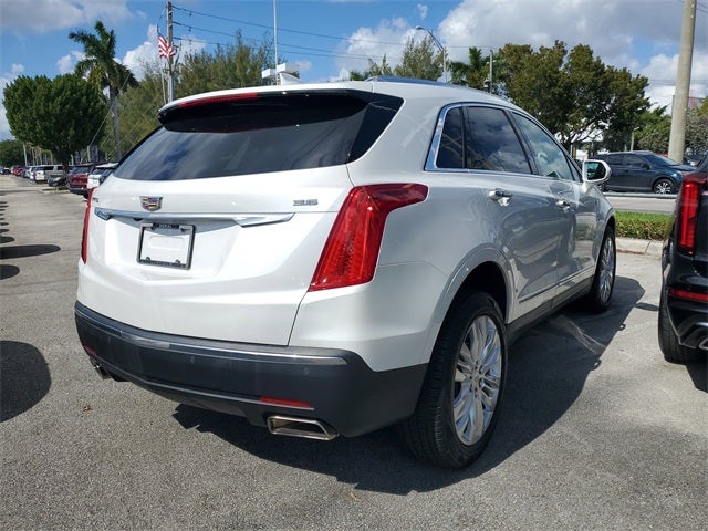 2017 Cadillac XT5 Premium Luxury
