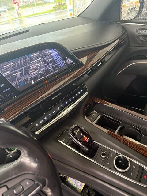 2022 Cadillac Escalade ESV Premium