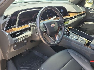 2024 Cadillac Escalade Luxury