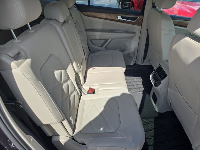 2025 Volkswagen Atlas 2.0T SE