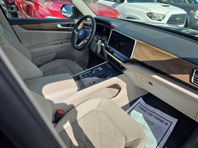 2025 Volkswagen Atlas 2.0T SE