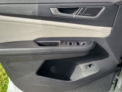 2024 Volkswagen Atlas Cross Sport 2.0T SEL Premium R-Line