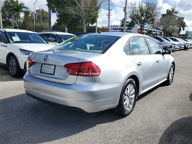 2015 Volkswagen Passat 1.8T S