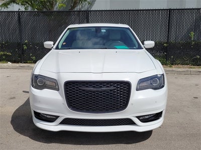 2023 Chrysler 300 Touring