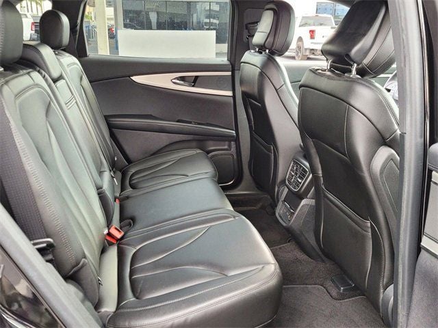 2020 Lincoln Nautilus Standard