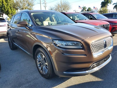 2022 Lincoln Nautilus Standard