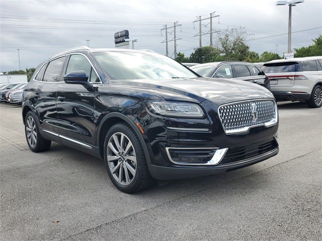 2019 Lincoln Nautilus Select