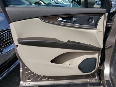 2020 Lincoln Nautilus Reserve