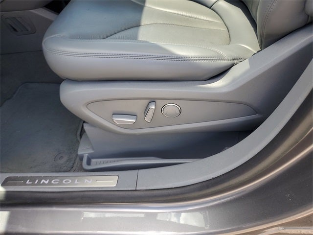 2021 Lincoln Nautilus Reserve