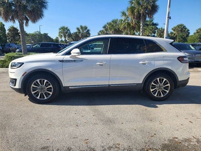 2019 Lincoln Nautilus Select