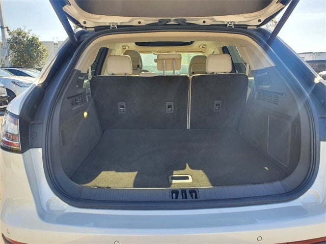 2019 Lincoln Nautilus Select