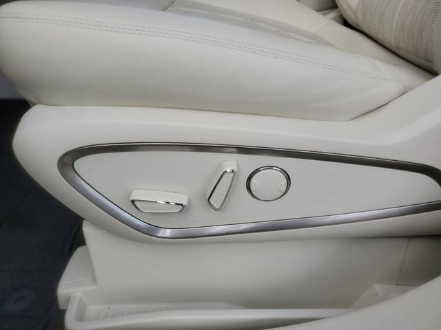 2019 Lincoln Nautilus Black Label