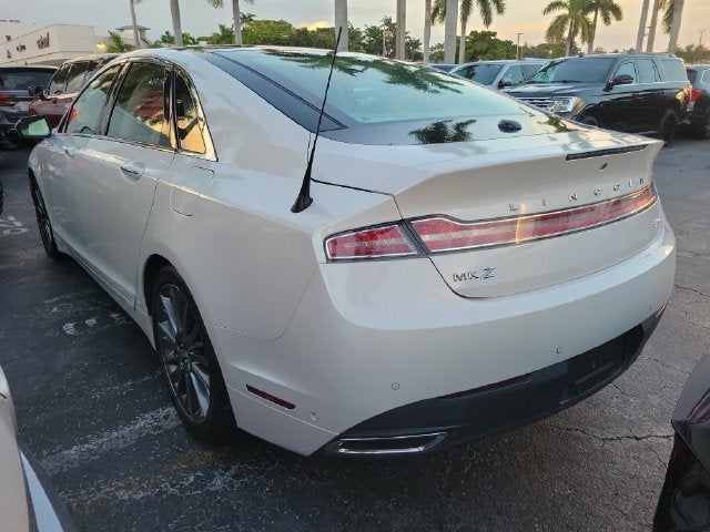 2014 Lincoln MKZ Base