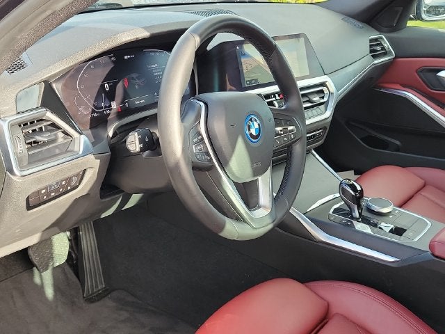 2022 BMW 3 Series 330e iPerformance