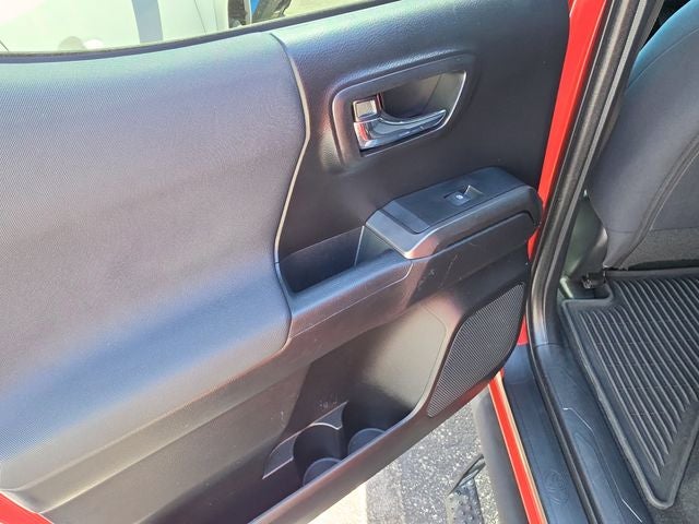 2022 Toyota Tacoma TRD Off-Road V6