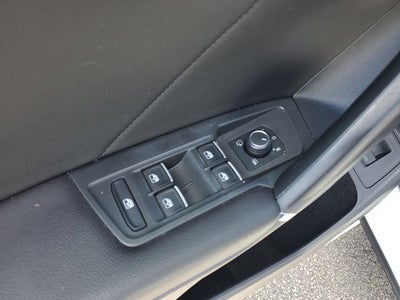 2018 Volkswagen Tiguan 2.0T SEL Premium