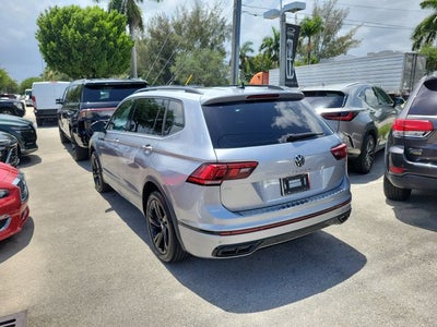 2024 Volkswagen Tiguan 2.0T SE R-Line Black