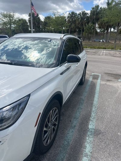 2022 Lincoln Corsair Standard