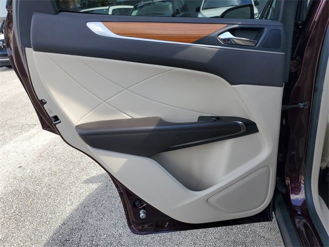 2019 Lincoln MKC Select