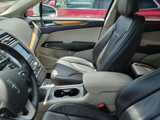 2019 Lincoln MKC Select