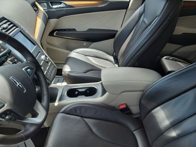 2019 Lincoln MKC Select