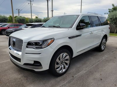 2024 Lincoln Navigator Premiere