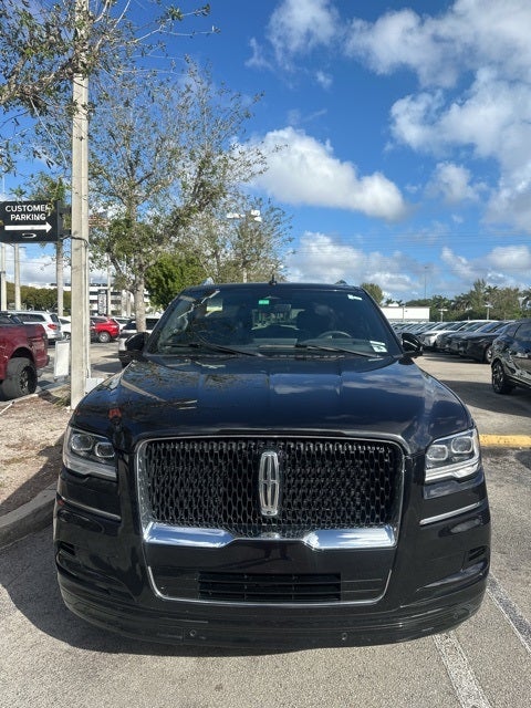 2022 Lincoln Navigator L Reserve