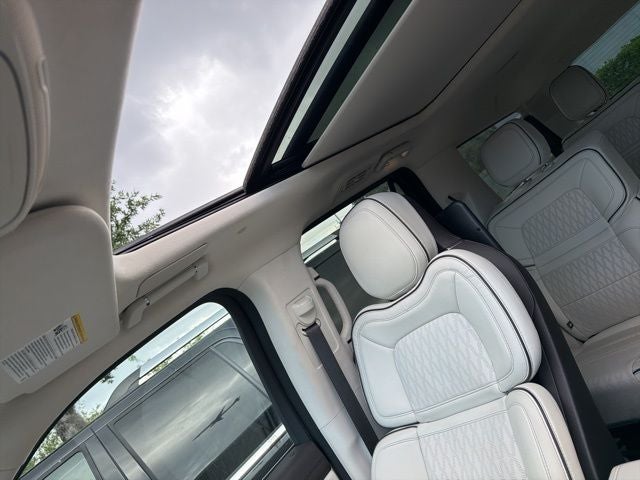 2023 Lincoln Navigator L Black Label