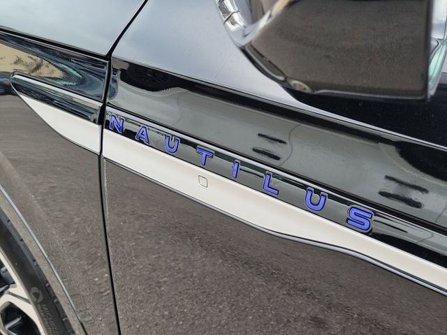 2024 Lincoln Nautilus Reserve