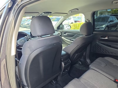 2021 Hyundai Santa Fe SE