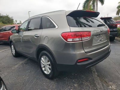 2017 Kia Sorento LX