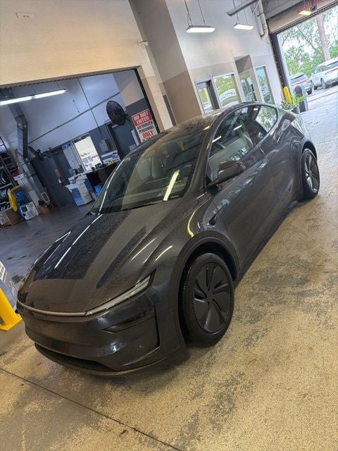2026 Tesla Model Y Long Range