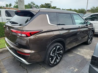 2022 Mitsubishi Outlander SEL