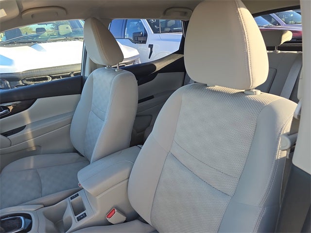 2018 Nissan Rogue Sport SV